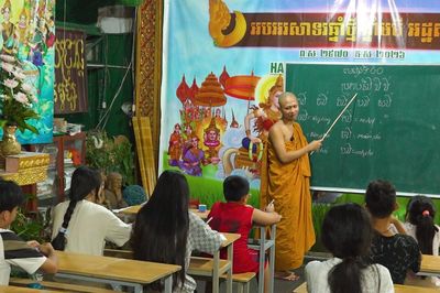 Lớp học miễn phí giữa lòng TPHCM gìn giữ tiếng dân tộc Khmer