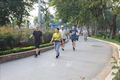 Từ phong trào thể thao đến chiến lược phát triển con người