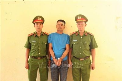 Bắt khẩn cấp đối tượng dùng rựa chém bị thương Công an xã