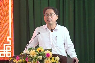 Đưa Nghị quyết Trung ương 3 vào cuộc sống bằng những hành động sát thực tiễn