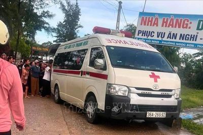 Người dân tuân thủ các quy định về an toàn điện trong mùa mưa bão