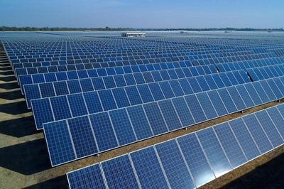 Bảo vệ môi trường: Israel lên kế hoạch giảm mạnh giá mua điện Mặt Trời áp mái