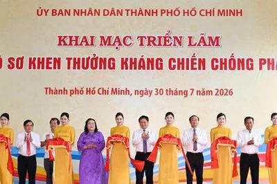 TP Hồ Chí Minh khai mạc Triển lãm Hồ sơ khen thưởng kháng chiến chống Pháp