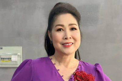 NSND Hồng Vân sắp sang Úc
