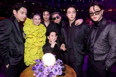 GRAMMY âm thầm 'trả đũa' BTS sau tuyên bố rút lui?