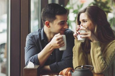 Vợ chồng hâm nóng tình yêu sau 'chiến tranh lạnh'