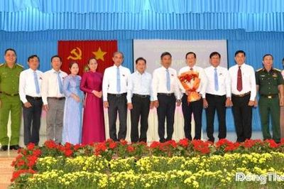 Đồng chí Phạm Minh Tuấn được bầu giữ chức Phó Chủ tịch UBND phường Đạo Thạnh