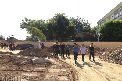 Bộ Chỉ huy Quân sự tỉnh Khánh Hòa khảo sát các vị trí nghi có hài cốt liệt sĩ