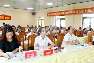Quy Mông bồi dưỡng nghiệp vụ cho hơn 100 cán bộ thôn