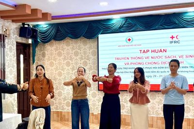 Nâng cao kỹ năng phòng, chống dịch bệnh sau mưa lũ