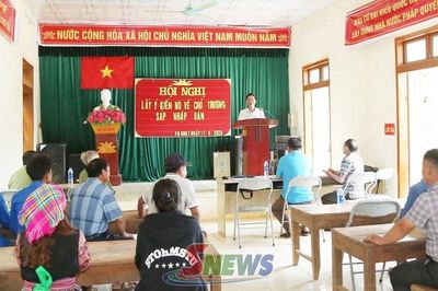 Đồng thuận để xây dựng bản làng vùng biên vững mạnh