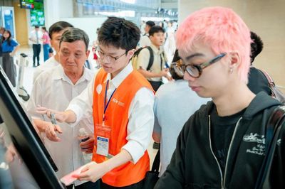 Mỗi ngày 3.000 - 4.000 lượt khách check-in bằng sinh trắc học tại Nội Bài