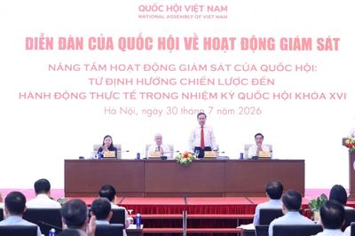 Điều gì sẽ thay đổi khi Quốc hội 'thiết kế lại' hoạt động giám sát?