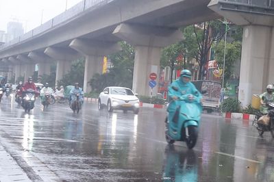 Hà Nội có thể còn nhiều ngày mưa liên tiếp