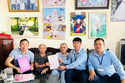 Mang dịch vụ công tới tận nhà người có công