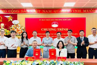 Phường Kim Liên tăng cường liên kết với bệnh viện chăm sóc sức khỏe nhân dân