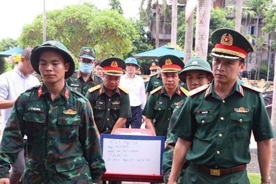 Cận cảnh triển khai lấy mẫu hài cốt liệt sĩ chưa xác định được danh tính tại Nghĩa trang Liệt sĩ Ngọc Hồi