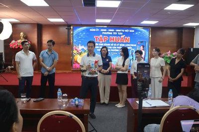 Phường Tây Tựu phát triển kinh doanh số, hỗ trợ người dân quảng bá sản phẩm