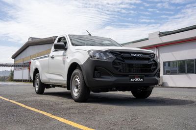 Bản 'đi cày' dưới 500 triệu - cơ hội mới của bán tải Isuzu D-Max?