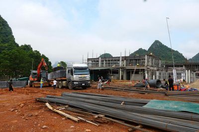 Tăng tiến độ thi công các trường vùng biên để kịp năm học mới