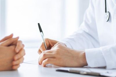 Các trường hợp bị thu hồi giấy phép hành nghề y