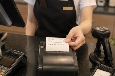 MỨC PHẠT hành chính với hành vi vi phạm cung cấp thông tin trong lĩnh vực thuế, hóa đơn