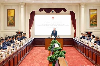 [Ảnh] Tổng Bí thư, Chủ tịch nước làm việc với tập thể Ban Thường vụ Đảng ủy Bộ Ngoại giao