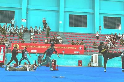 Chiến sĩ công an tranh tài sôi nổi qua những màn võ thuật đối kháng