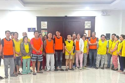 Khởi tố vụ án đánh bạc bằng hình thức cá độ bóng đá, bắt giữ 26 đối tượng