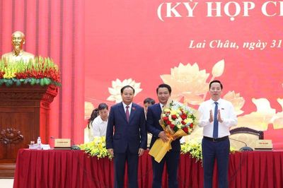 Bí Thư xã Bum Tở được bầu làm Phó Chủ tịch HĐND tỉnh Lai Châu