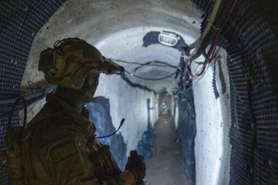 Israel dùng lượng thuốc nổ khổng lồ để phá đường hầm của Hezbollah