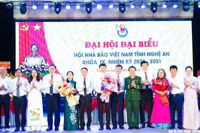 Đồng chí Trần Minh Ngọc tiếp tục được bầu giữ chức Chủ tịch Hội Nhà báo Việt Nam tỉnh Nghệ An khóa IX