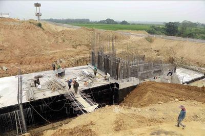 Phú Thọ: Tập trung tháo gỡ điểm nghẽn, đẩy nhanh các dự án chậm tiến độ