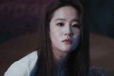 Lưu Diệc Phi xuống sắc ở tuổi 38?