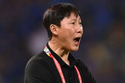 Tuyển Việt Nam đối đầu Thái Lan ở giải đấu 100 tỷ: Khó cho HLV Kim Sang Sik