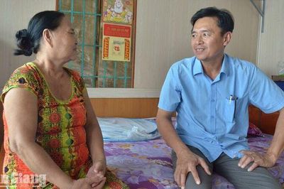 Lắng nghe ý dân