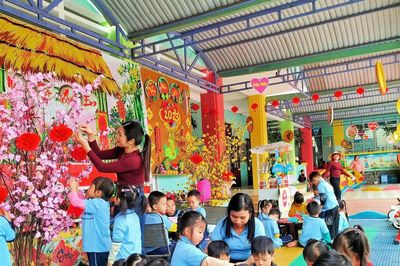 Quan tâm chăm lo giáo dục