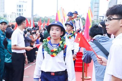 Đà Nẵng hỗ trợ quân nhân xuất ngũ 1 triệu đồng/người