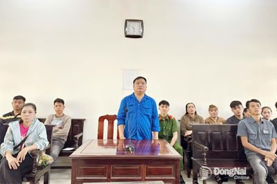 Lãnh án nặng vì mâu thuẫn khi nhắn tin