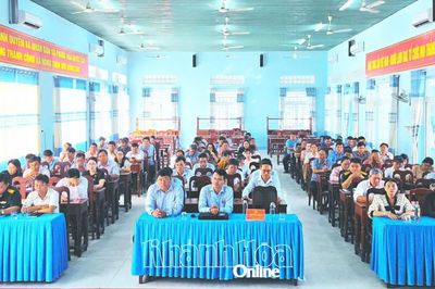 Xã Phước Hậu tổ chức học tập, quán triệt các văn bản của Đảng các cấp