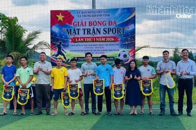Giải bóng đá 'Mặt trận sport' xã Trung Khánh Vĩnh