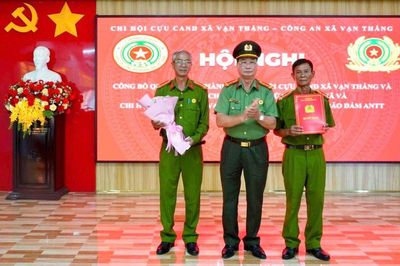 Thành lập Chi hội Cựu công an nhân dân xã Vạn Thắng