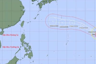 Siêu bão Dolphin mạnh trên cấp 17, duy trì sức gió hơn 200 km/h