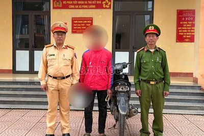 Lào Cai: Tịch thu xe mô tô của thiếu niên nhiều lần điều khiển xe chạy bằng một bánh