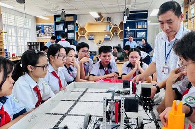 Dạy học 2 buổi/ngày: Thêm thời gian để học sinh phát triển toàn diện