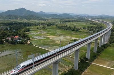 Đường sắt Lào Cai - Hà Nội - Hải Phòng đề xuất tăng vốn lên gần 290.000 tỷ đồng