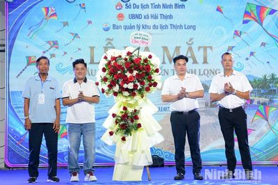 Ra mắt Câu lạc bộ Diều biển Thịnh Long