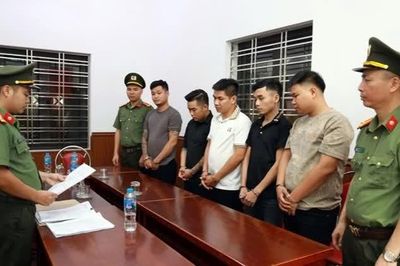 Lào Cai khởi tố thêm 5 tài xế trong đường dây đưa người nước ngoài nhập cảnh trái phép
