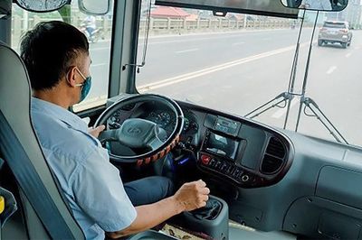 Tài xế lái xe quá giờ quy định, doanh nghiệp bị phạt thế nào?