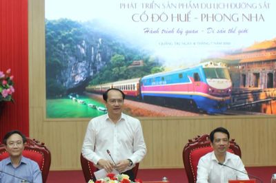 Khai thác đôi tàu du lịch Huế - Phong Nha từ ngày 28/8